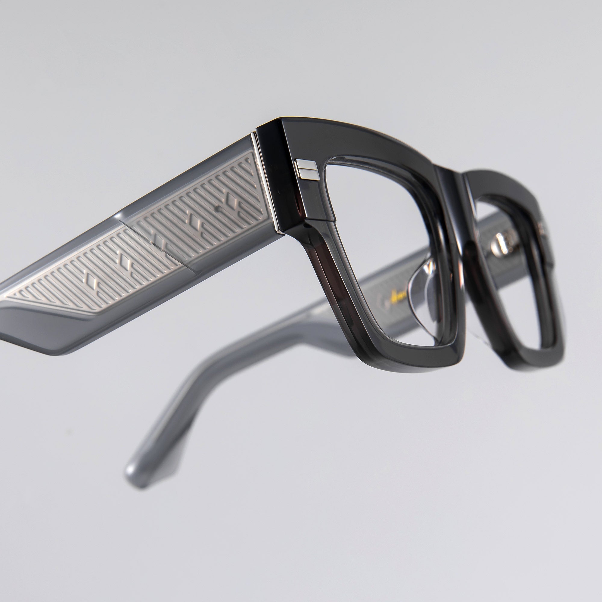 Donahugh-eyeglasses-mistygray