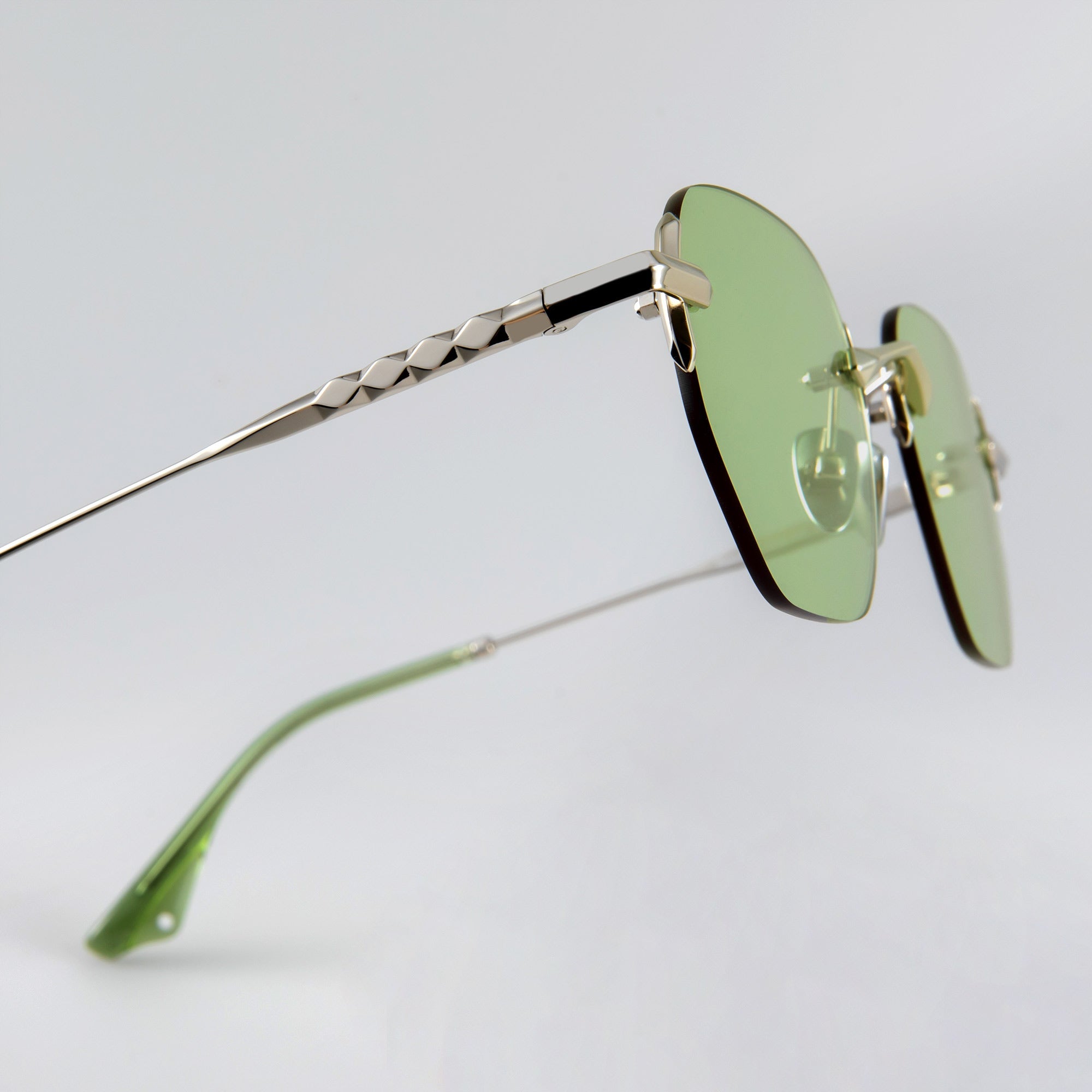 Donahugh-sunglasses-green