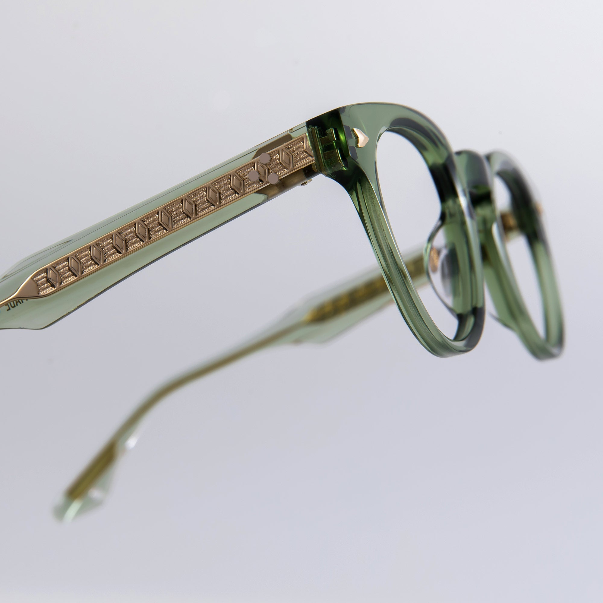 Donahugh-eyeglasses-lightgreen