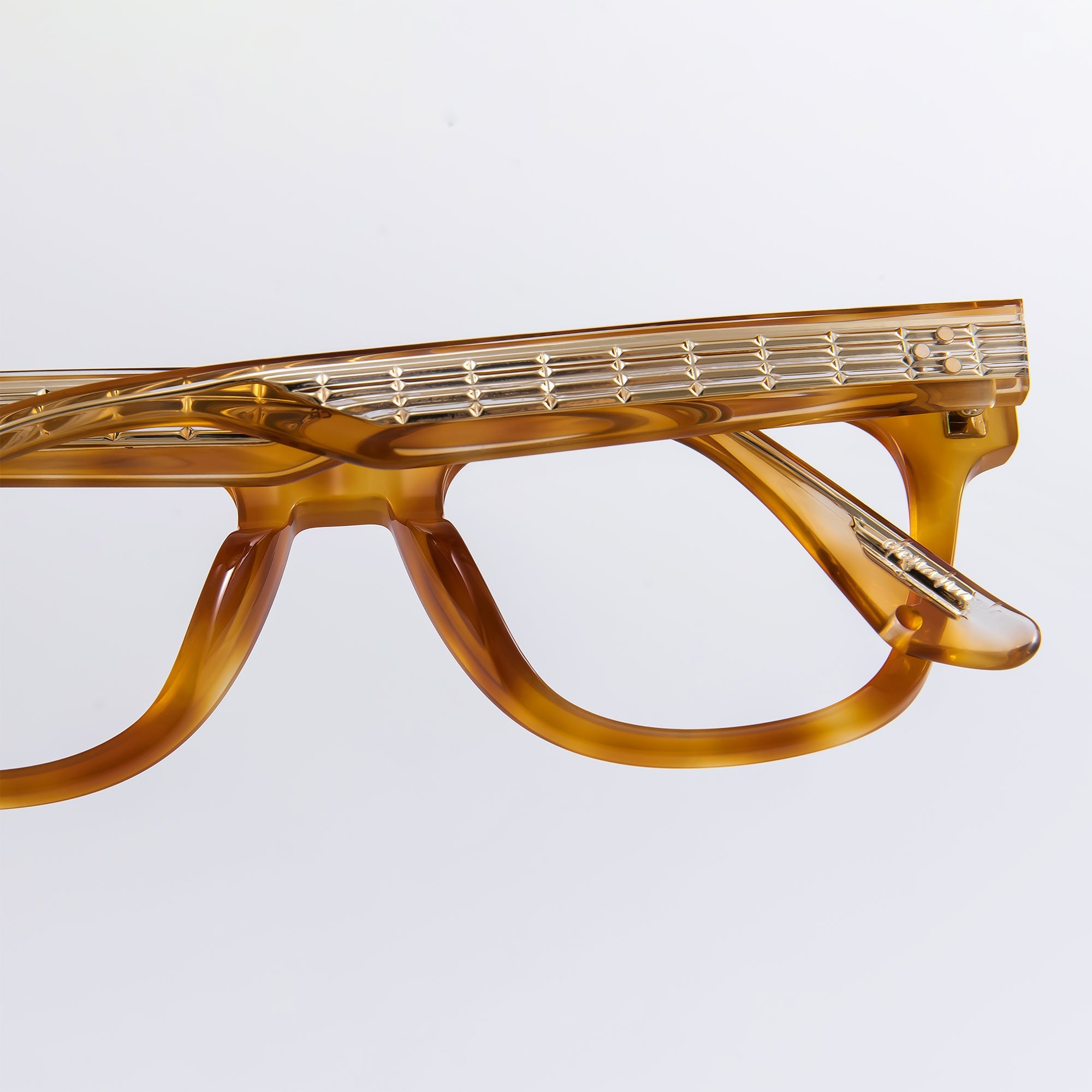Donahugh-eyeglasses-tortoise
