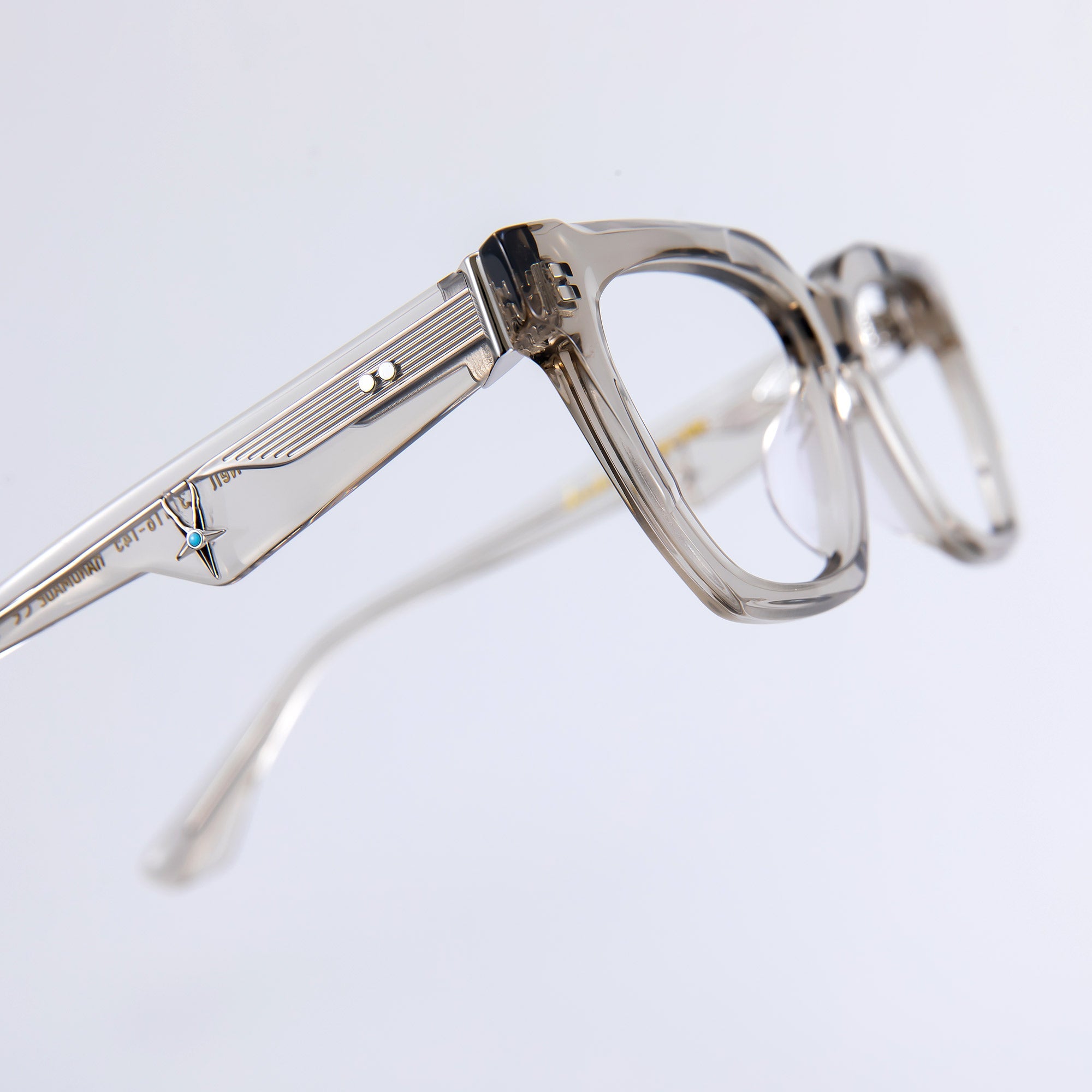 Donahugh-eyeglasses-transbrown